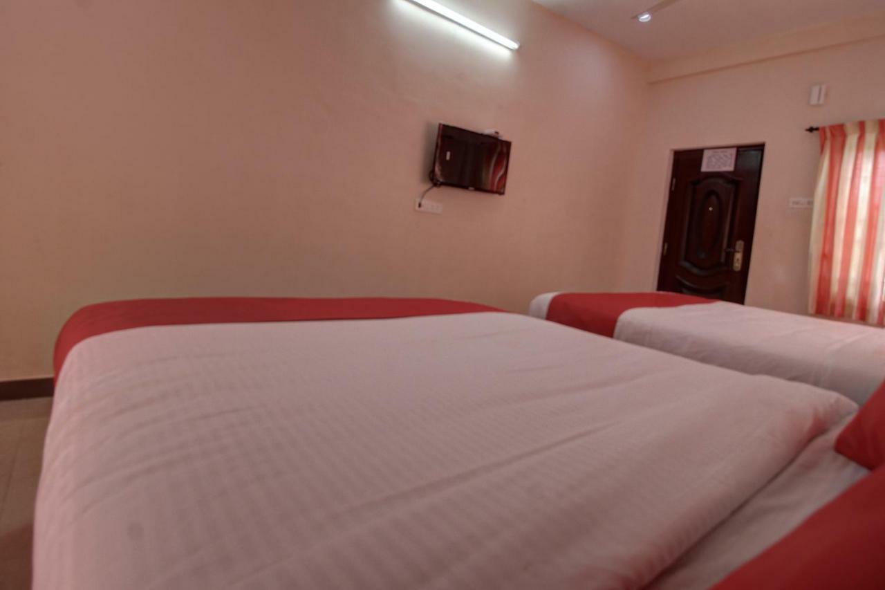 Oyo 42678 Hotel Vasantha Bhavanam Saver 코임바토르 외부 사진